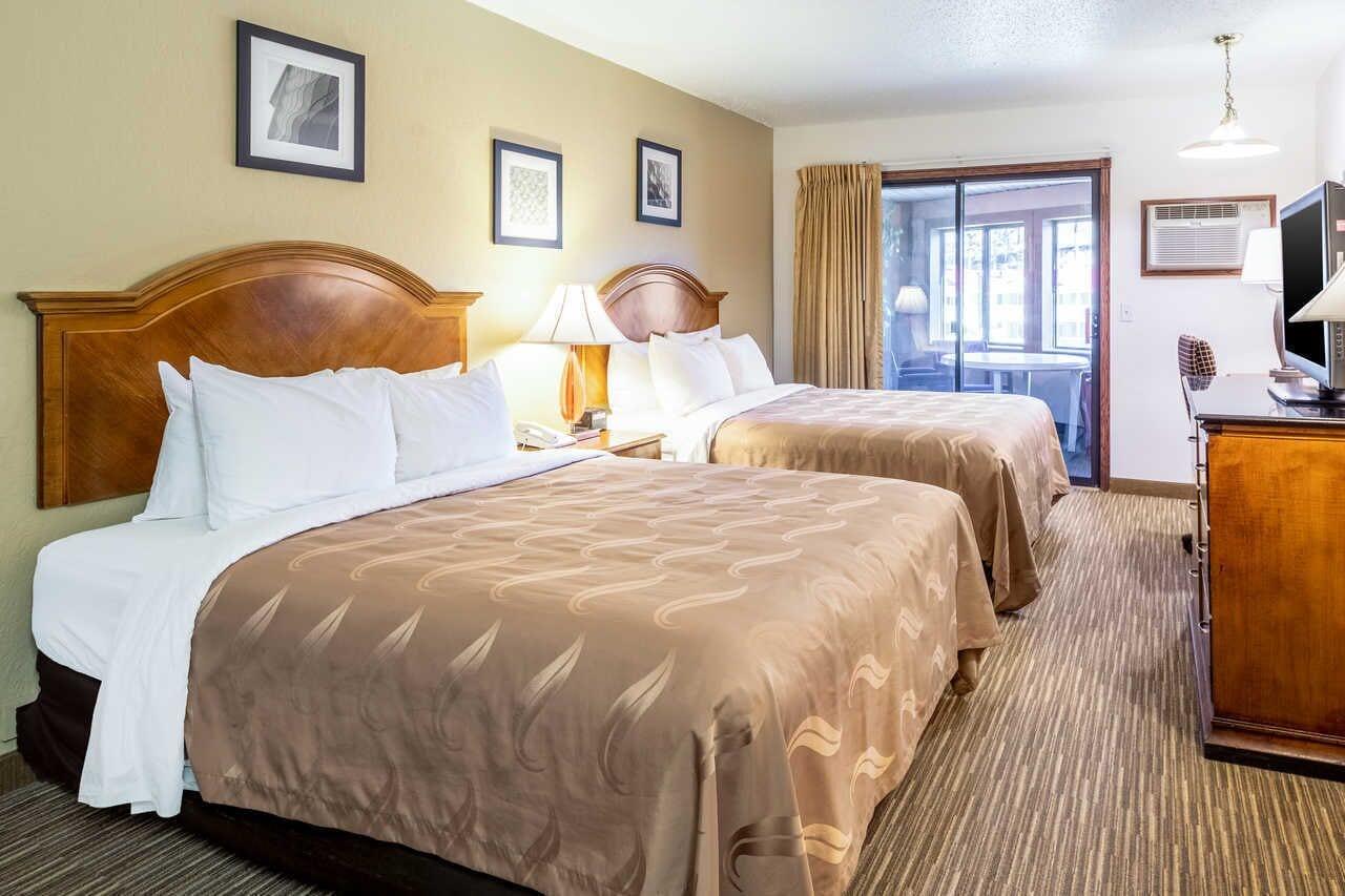 Quality Inn Keystone Near Mount Rushmore מראה חיצוני תמונה