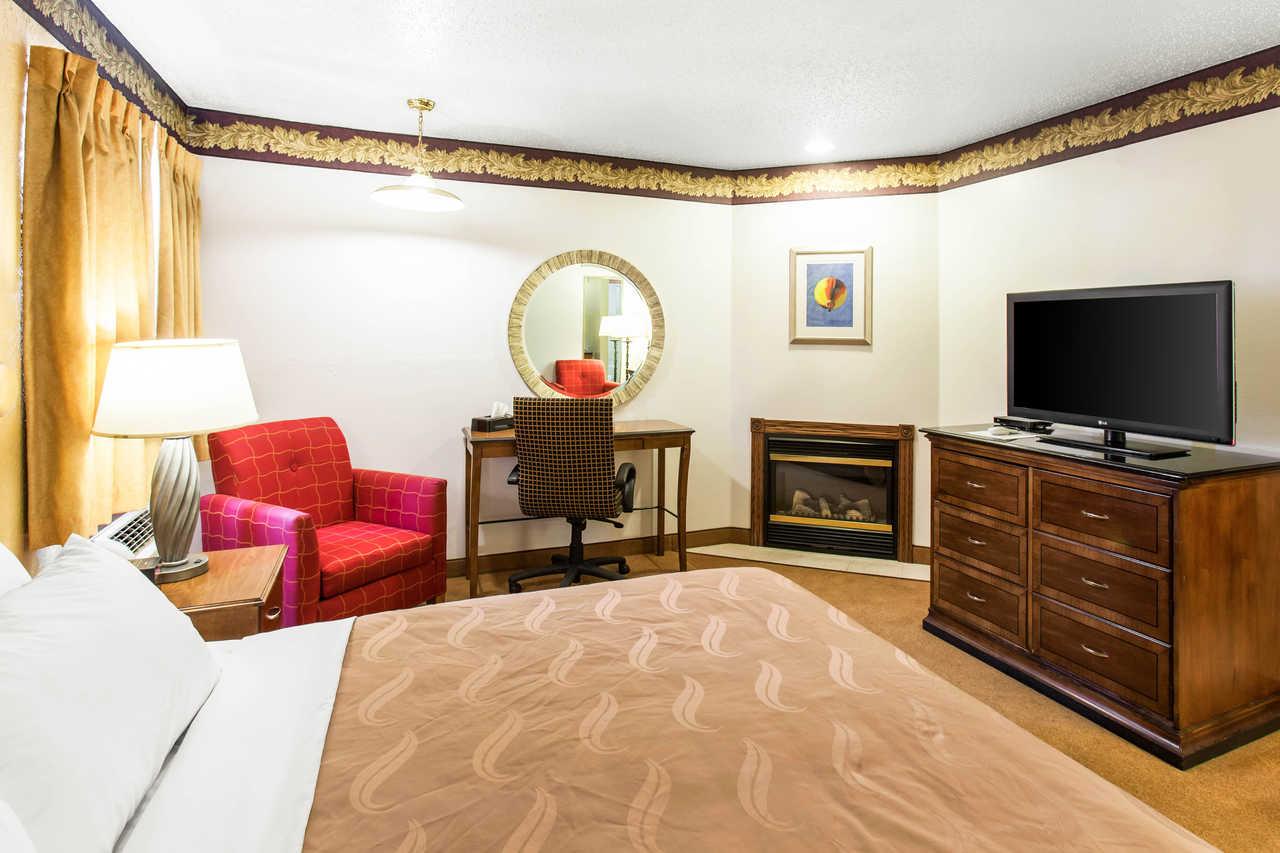 Quality Inn Keystone Near Mount Rushmore מראה חיצוני תמונה