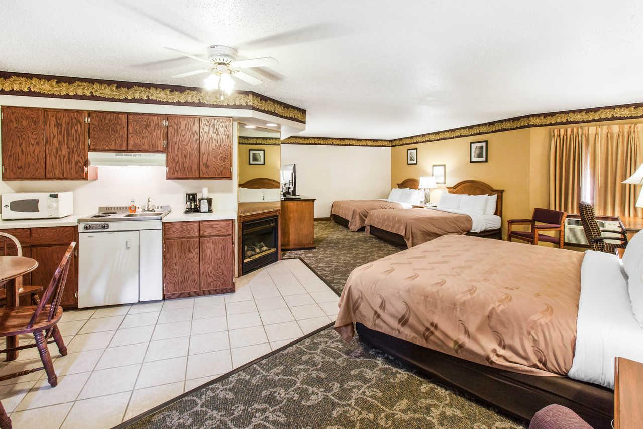 Quality Inn Keystone Near Mount Rushmore מראה חיצוני תמונה