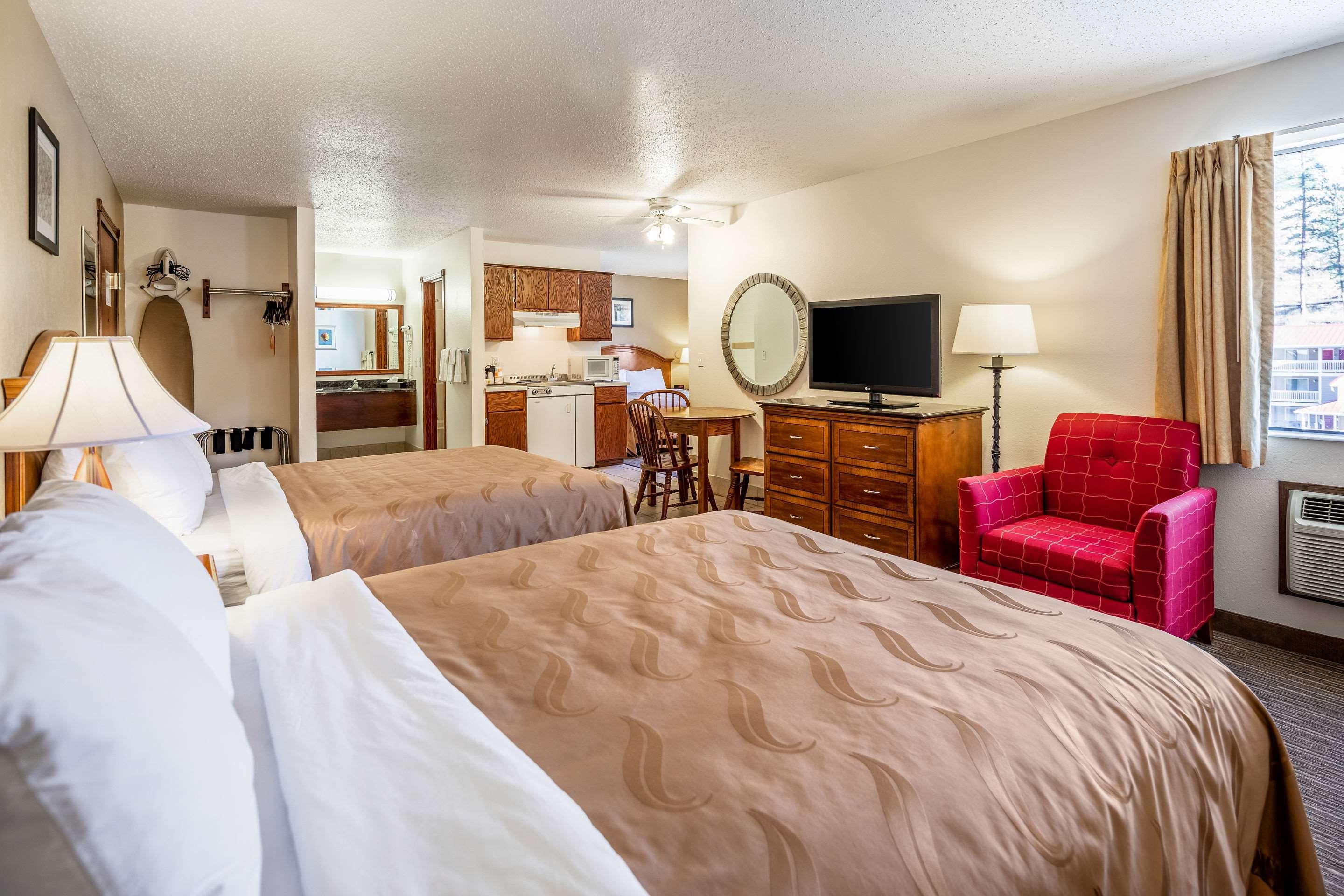 Quality Inn Keystone Near Mount Rushmore מראה חיצוני תמונה
