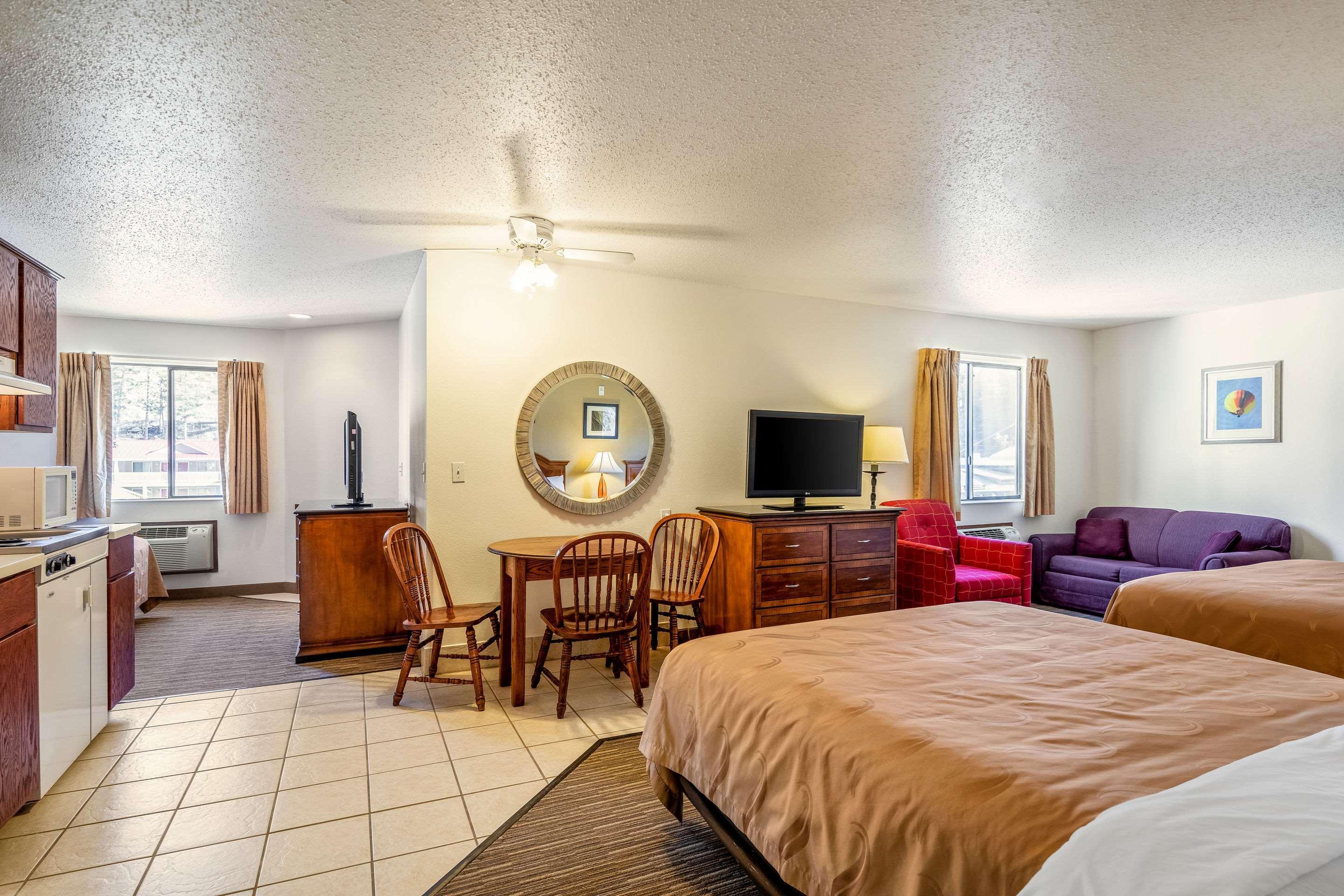 Quality Inn Keystone Near Mount Rushmore מראה חיצוני תמונה